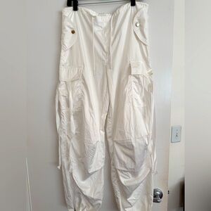 SHEIN white parachute pants size XS NEW